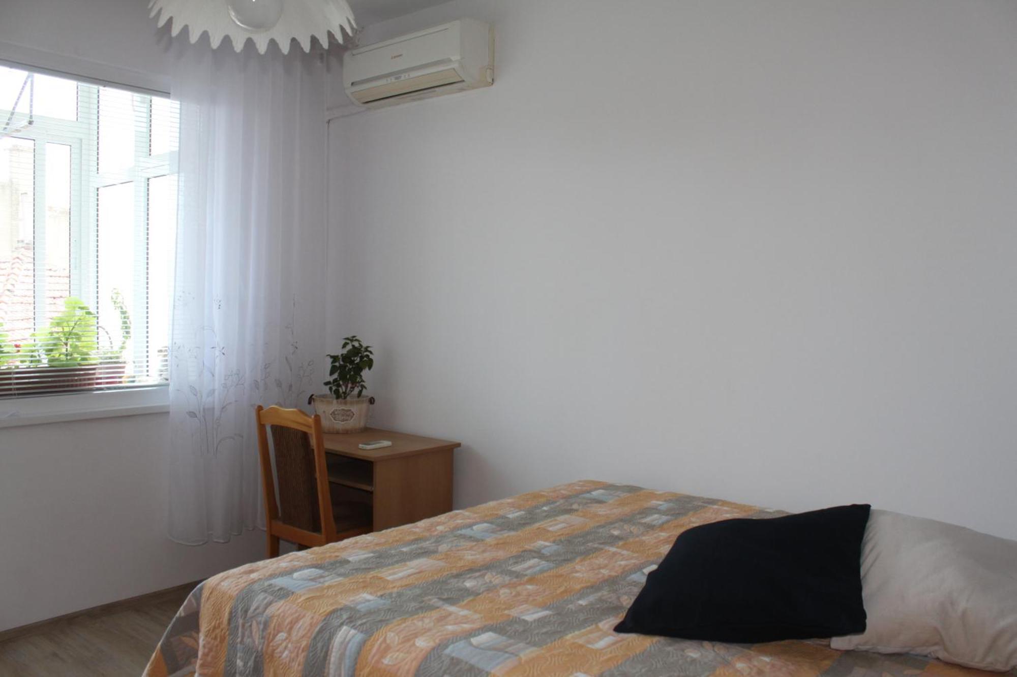 Sunny Cozy Flat In The Centre, Close To Beach, 4 Rooms, 105Sqm Varna Exteriör bild